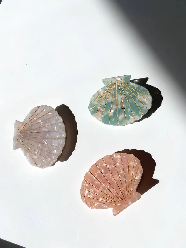 Mermaid Shell Claw Clip