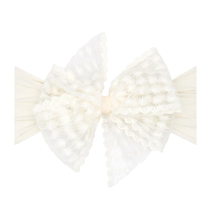 CLASSIC BOW: ivory daisy