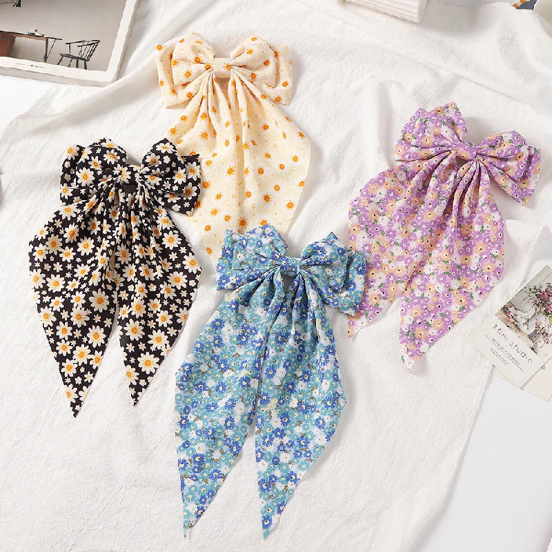 Wholesale Small Floral Ribbon Fabric Hair Clips