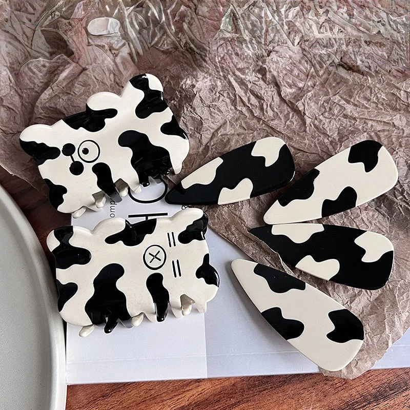 Wholesale Black & White Bull Bear Bear Acetate Hair Clips